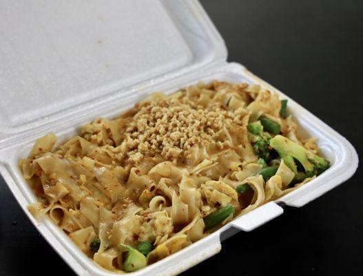 Peanut Curry Noodles