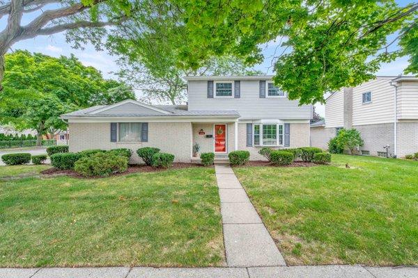 Pending in Livonia!