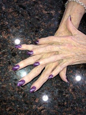 Perfect purple cat eye gel color