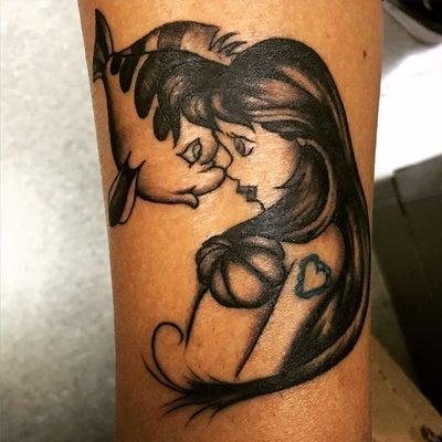 I went in to set up an appointment and ended up getting Ariel and flounder tattooed on my ankle. I absolutely LOVE it! Thanx Jimmy!