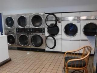 Large Capacity dryers at 25 cents for 7 minutes