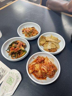 Kimchi which accompanies the bibimbap