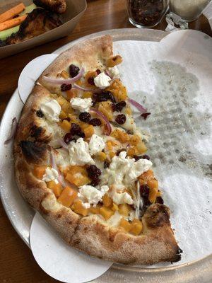 Butter nut crave pizza