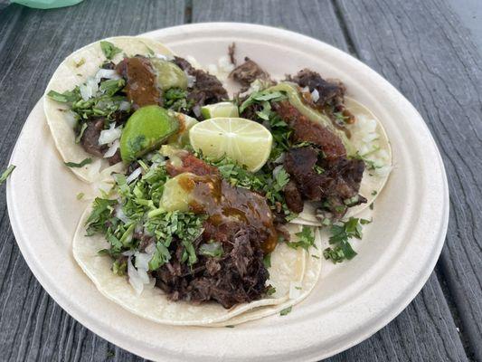 Cabeza and lengua tacos