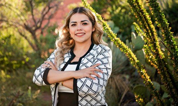 Farmers Insurance-Veronica Mendoza