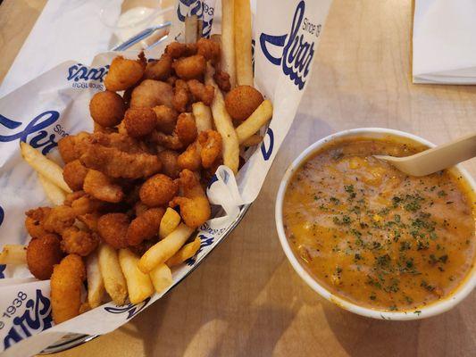 Seafood combo with Salmon Chowder