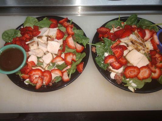 Smoked chicken strawberry spinach salad with homemade balsamic vanilla bean vinaigrette