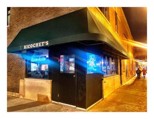 Ricochet's. 4644 N Lincoln Ave, Chicago, IL Sport Bar Tavern. Nice Easy & Cool!