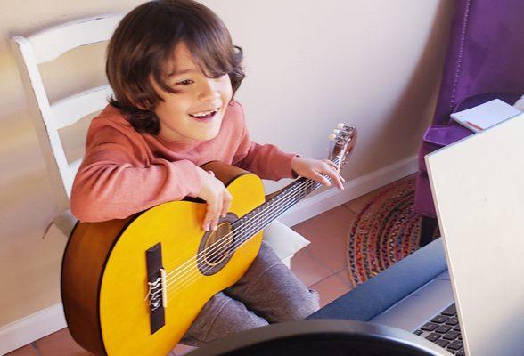 Online Guitar Lessons for students ages 7 and up.