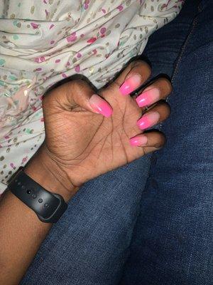 Ombré hot pink nails