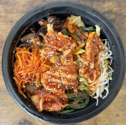 Vegetable bibimbap without egg