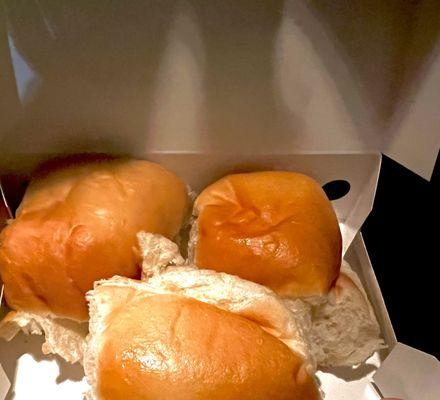 Hot Dinner Rolls