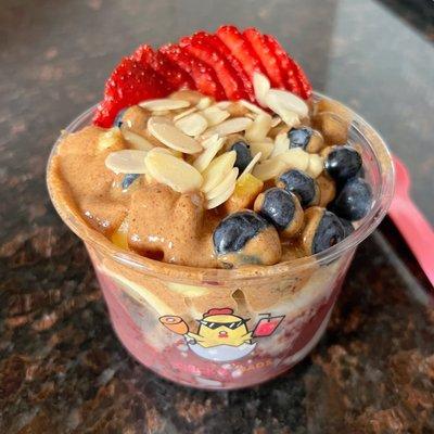 Loco Loco Signature Açaí Bowl