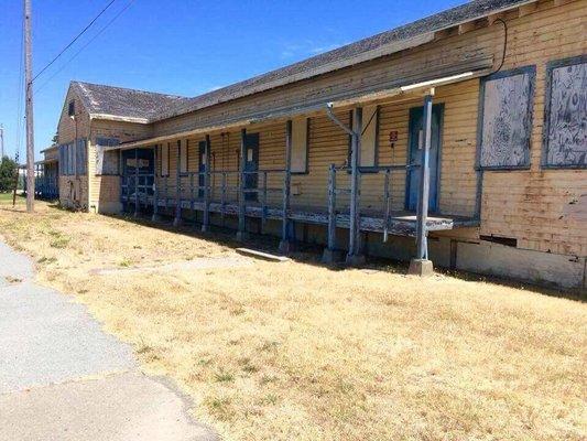 Navy Band Treasure Island , it's our old band head quarters on Yerba Beuna. Ghost town...