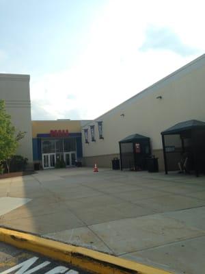 Brigham's Westgate Mall of Brockton -- 200 Westgate Drive, Brockton              Side Entrance