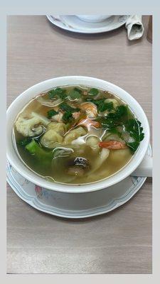 Amazing won ton soup