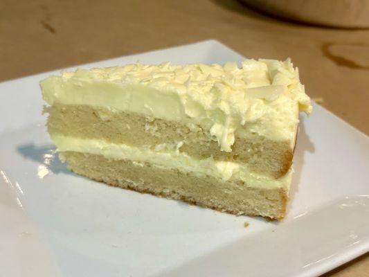 Limoncello cake