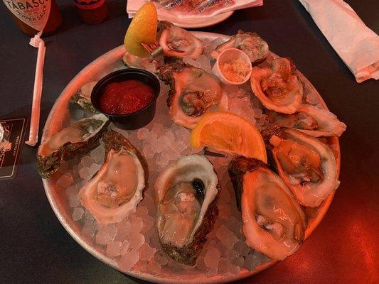 $1 oysters on Tuesdays - all day!