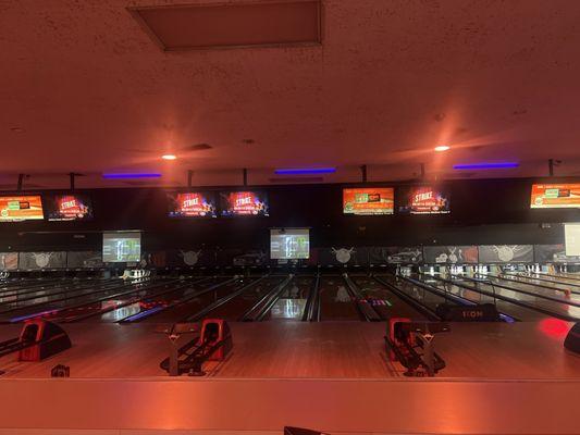 Bowling alley