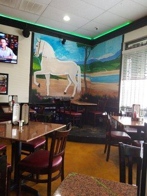 El Caballo Blanco Bar & Grill