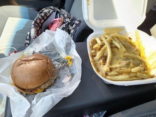 Cheese Slider and chili cheese fries