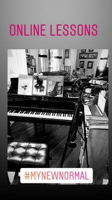 Steff's Piano Studio is currently offering online piano students.