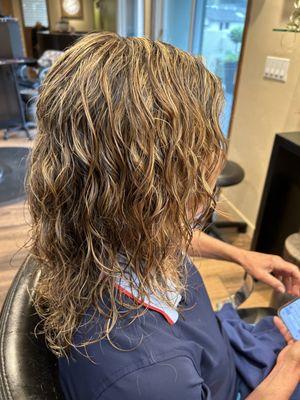 Traditional highlight for curly hair