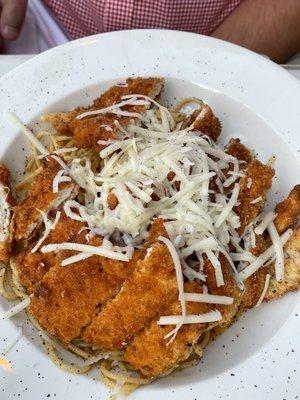 Cacio e peppe with chicken cutlet