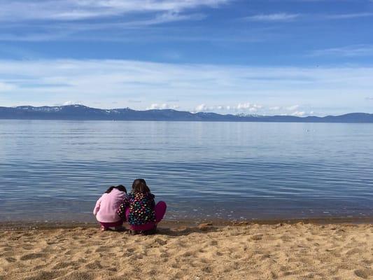 Clean beach. Tons of parking. Small playground. Nice place to picnic. Free.