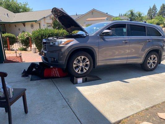 Performing oil change in home service 7.14.21