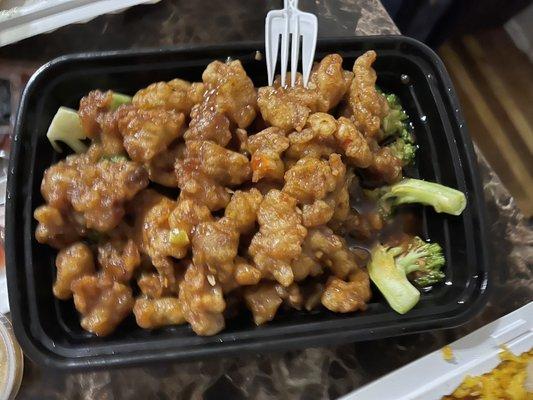 General Tso's Chicken (Large - Quarter)