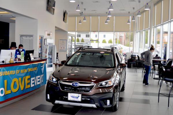 Showroom at Patriot Subaru North Attleboro