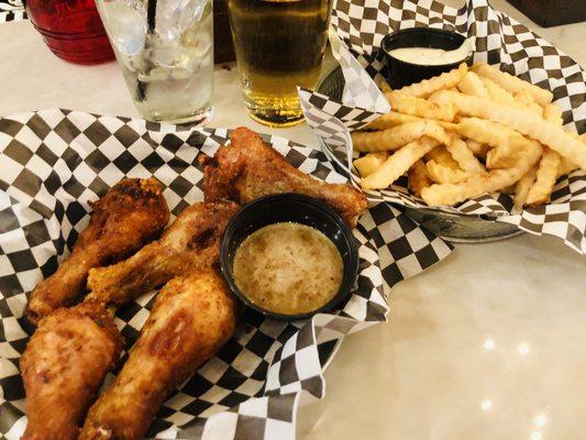 Wings with Carolina sauce and fries