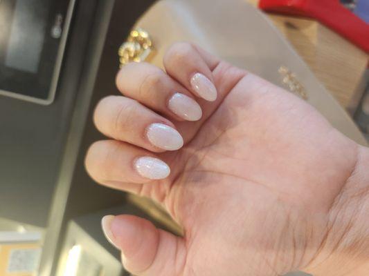 Good nail shape and color