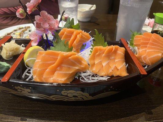 Salmon Sashimi Dinner