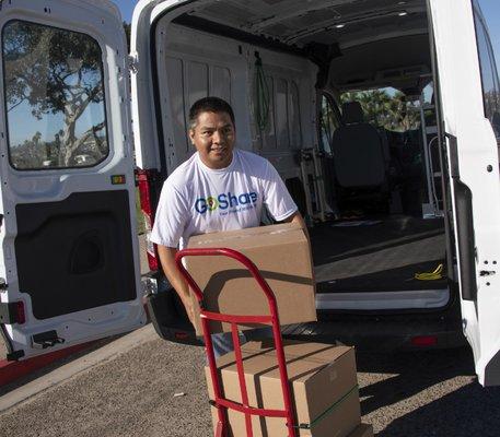 Cargo van delivery professional