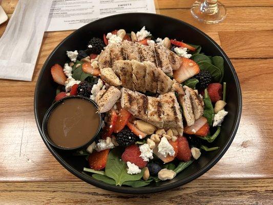 Fresh fruit goat cheese salad with grilled chicken