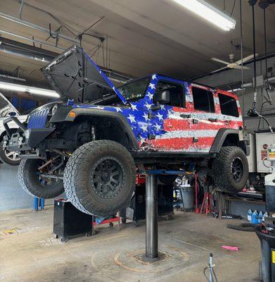 Sometimes you just need to get your "flag" on..... 2014 Jeep Wrangler - nice wrap!!