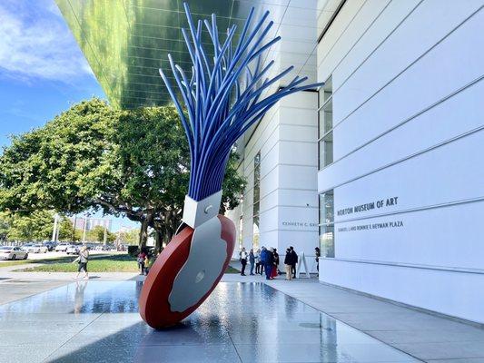 The entrance: Typewriter Eraser by Claes Oldenburg and Coosje Van Bruggen