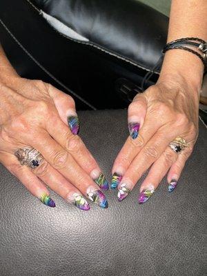 Lynn's nail design