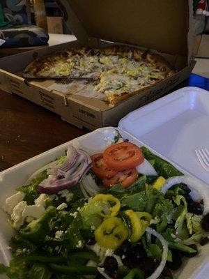 14" Supreme & Greek Salad