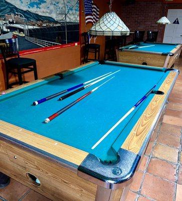 Pool table