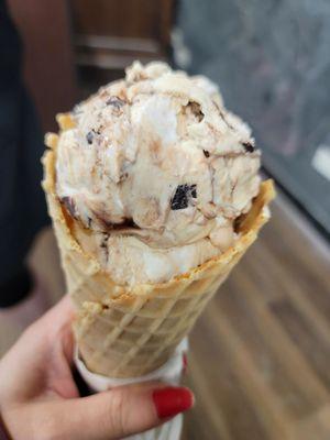 S'more to Love waffle cone