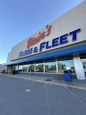 Blain's Farm & Fleet Tires & Auto Service Center