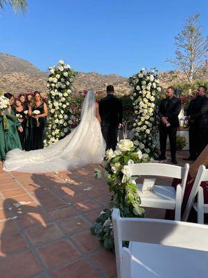 Ceremony flower pillars