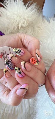 Nails designed by Lee