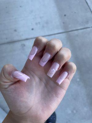 I'm so in love with these back to school nails