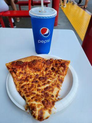 slice of cheese pizza and a drink