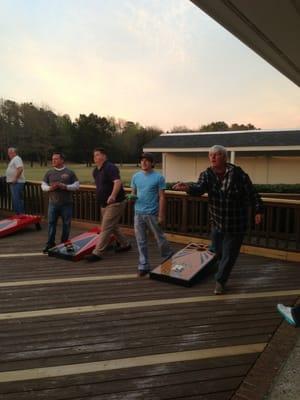 Corn hole on wed nites at Black Creek Golf Course. Great wings and good prices on beer and well drinks !!