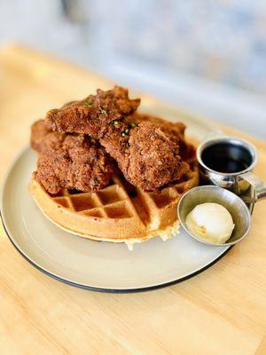 Fried chicken & Waffle (Nashville hot)